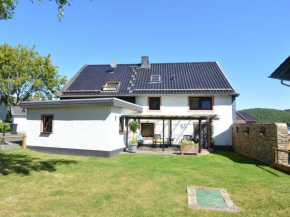 Гостиница Beautiful holiday home in Sieberath with garden  Хелленталь